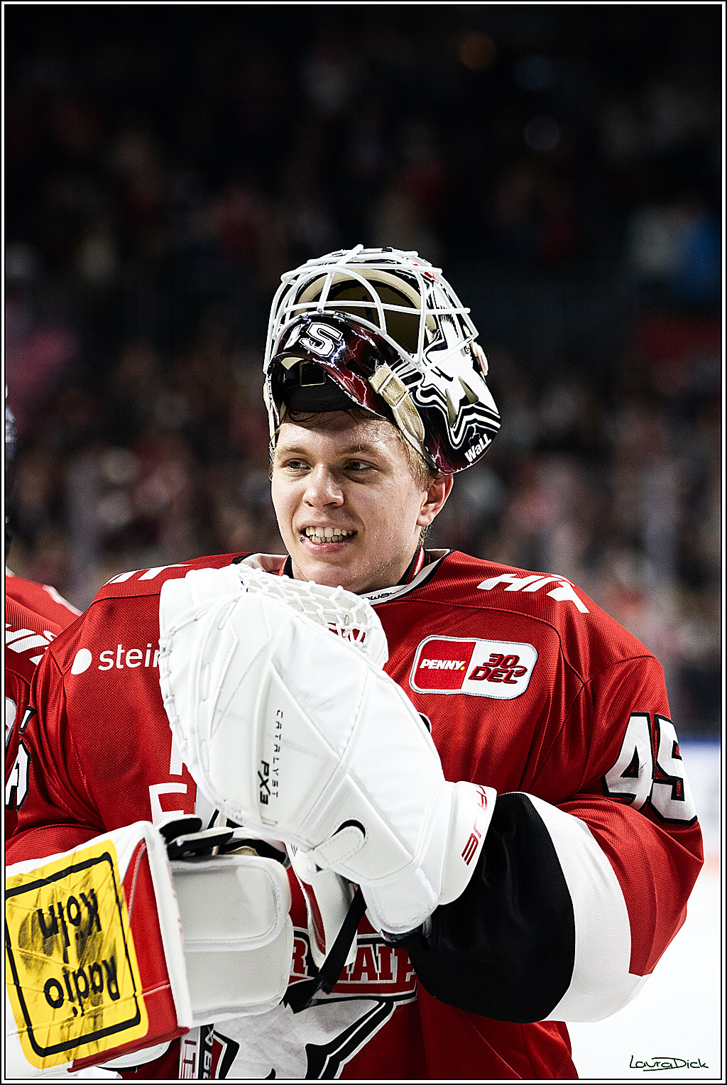 PENNY DEL; Koelner Haie- Loewen Frankfurt; Koeln, 26.12.2023