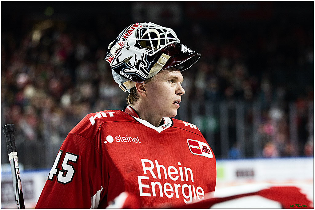 PENNY DEL; Koelner Haie- Loewen Frankfurt; Koeln, 26.12.2023