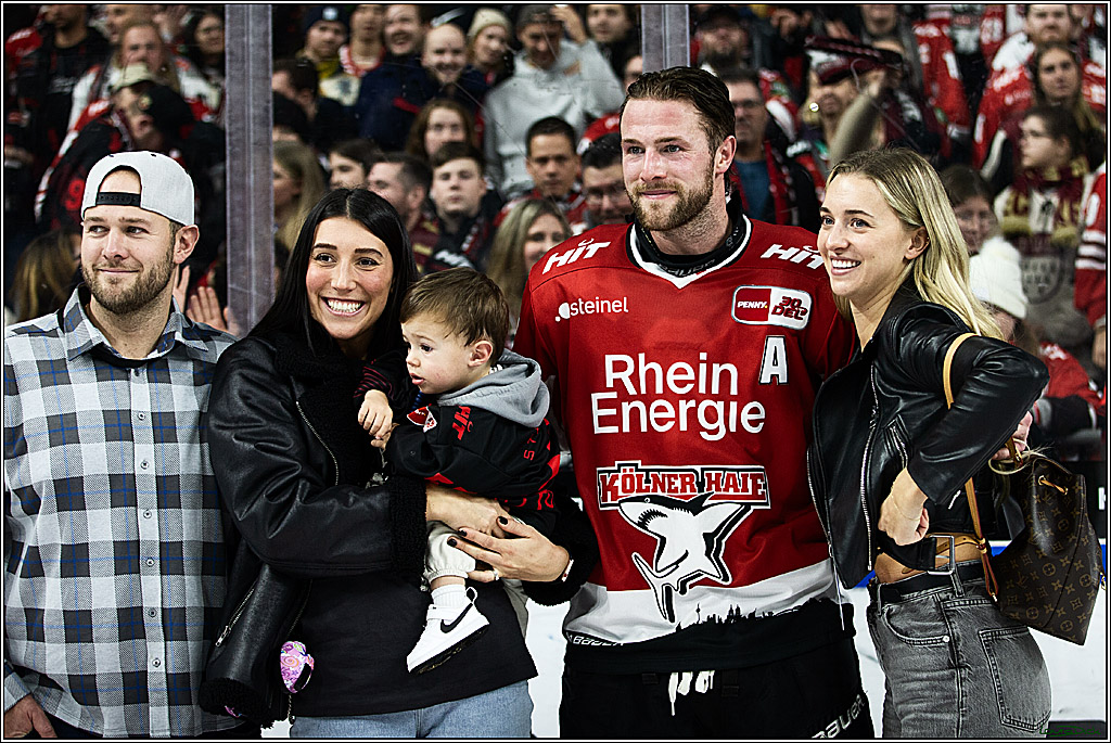 PENNY DEL; Koelner Haie- Duesseldorfer EG; Koeln, 28.12.2023