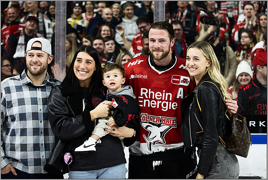 PENNY DEL; Koelner Haie- Duesseldorfer EG; Koeln, 28.12.2023
