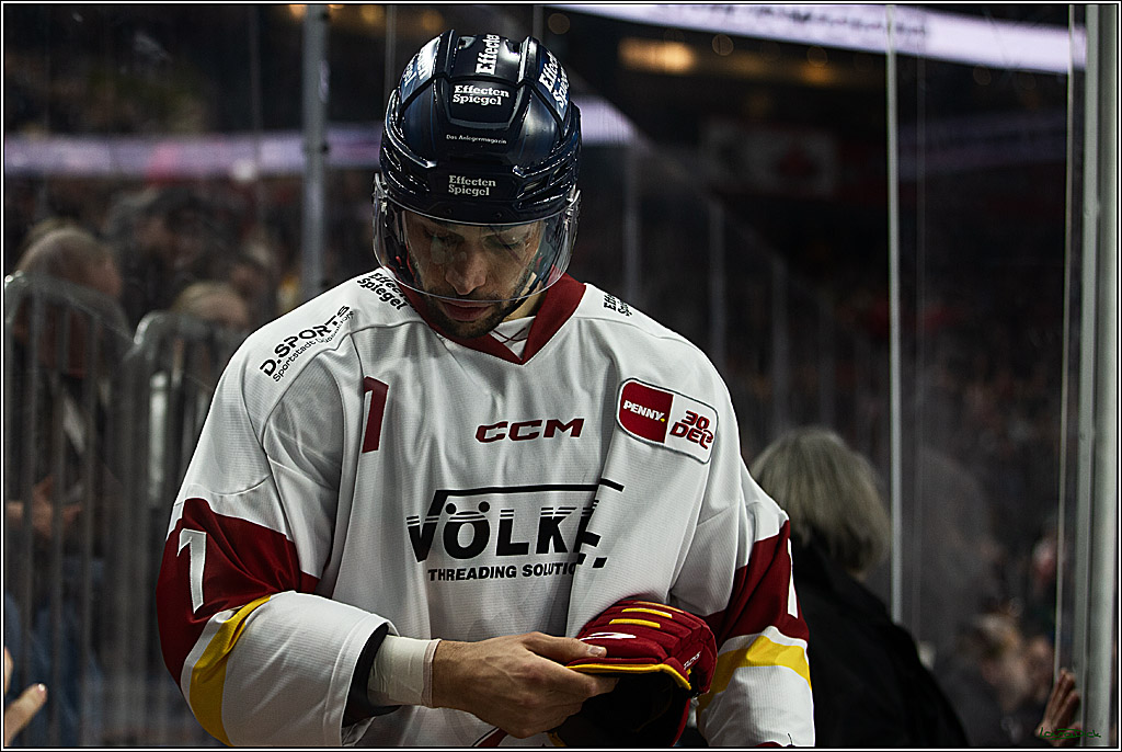 PENNY DEL; Koelner Haie- Duesseldorfer EG; Koeln, 28.12.2023