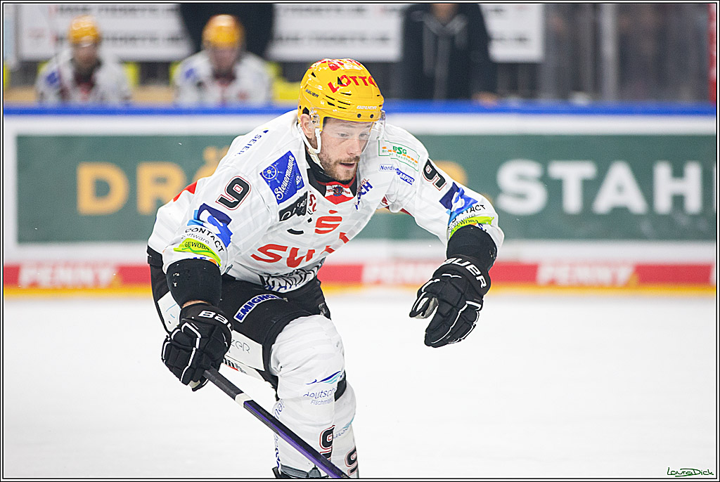 PENNY DEL; Koelner Haie- Fischtown Pinguins Bremerhaven; Koeln, 30.01.2024