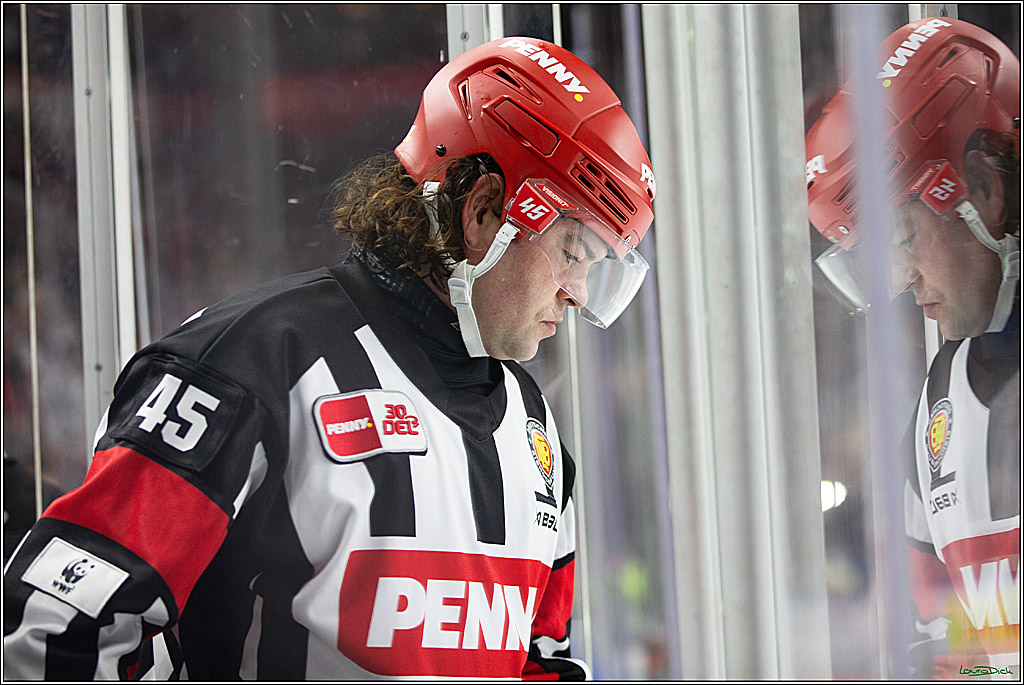 PENNY DEL; Koelner Haie- Fischtown Pinguins Bremerhaven; Koeln, 30.01.2024
