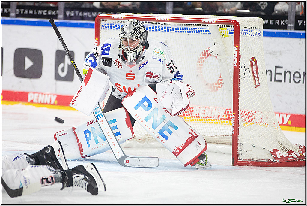 PENNY DEL; Koelner Haie- Fischtown Pinguins Bremerhaven; Koeln, 30.01.2024