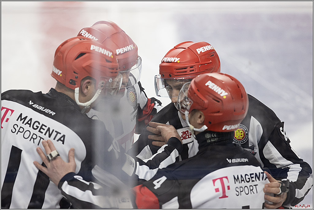 PENNY DEL 1; Kölner Haie - Fischtown Pinguins Bremerhaven; Köln, 30.01.2024