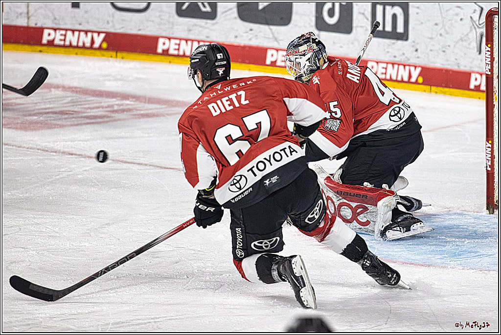 PENNY DEL 1. Playoff-Runde: Kölner Haie - ERC Ingolstadt; Köln, 13.03.2024