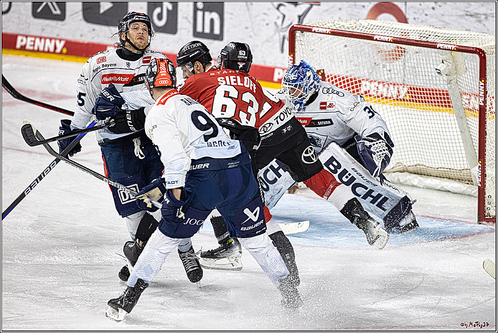 PENNY DEL 1. Playoff-Runde: Kölner Haie - ERC Ingolstadt; Köln, 13.03.2024