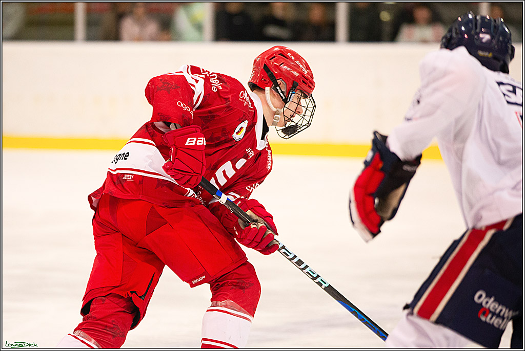 2. Finale Spiel U17 Koelner Junghaie- Jungadler Mannheim; Koeln, 14.04.2024