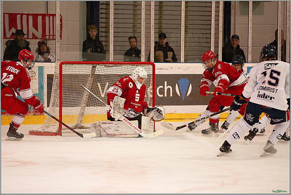 4. Finale Spiel U17 Koelner Junghaie- Jungadler Mannheim; Koeln, 21.04.2024
