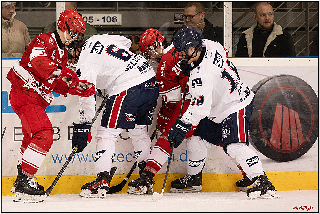 4. Finale Spiel U17 Kölner Junghaie - Jungadler Mannheim 1:5, 21.04.2024