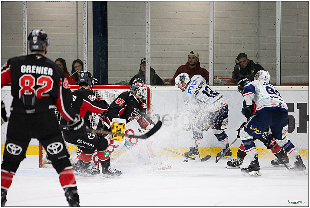 PENNY DEL;Testspiel Koelner Haie-Iserlohn Roosters; Koeln, 13.09.2024