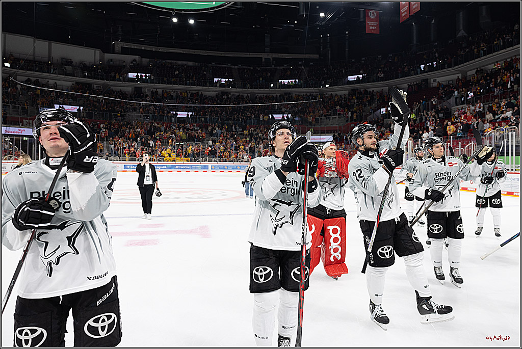 PENNY DEL 1; Düsseldorfer EG - Kölner Haie; Düsseldorf, 18.10.2024