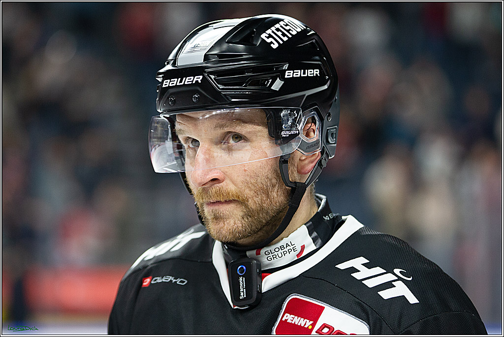 PENNY DEL; Koelner Haie-Pinguine Bremerhaven; Koeln, 15.11.2024
