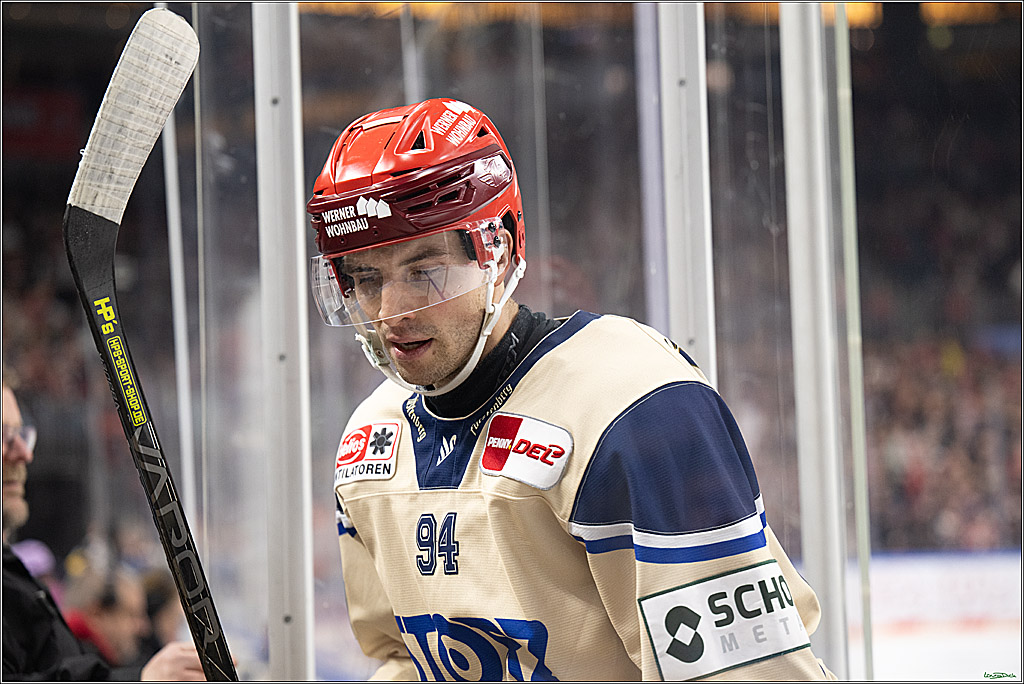 PENNY DEL; Koelner Haie-Schwenninger Wild Wings; Koeln, 01.12.2024