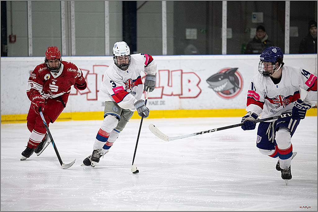 Freundschaftsspiel Junghaie U17 - Nationalmannschaft GRB U18; Köln, 18.12.2024