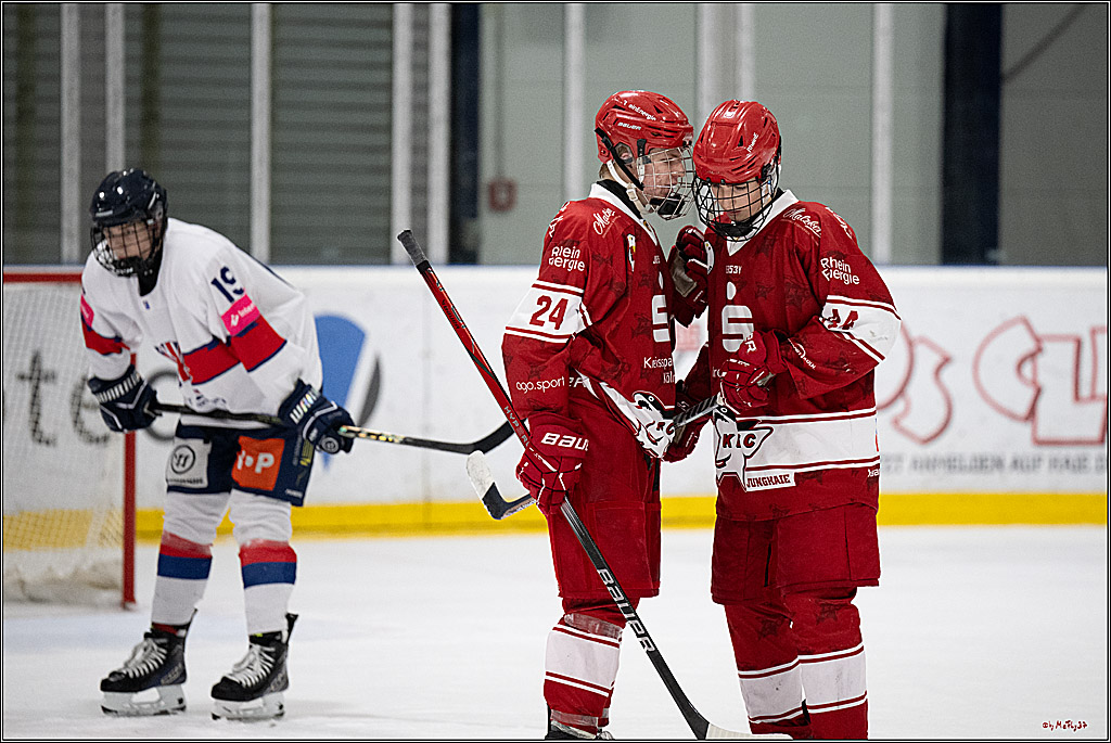 Freundschaftsspiel Junghaie U17 - Nationalmannschaft GRB U18; Köln, 18.12.2024