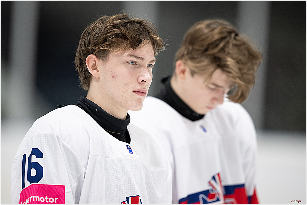 Freundschaftsspiel Junghaie U17 - Nationalmannschaft GRB U18; Köln, 18.12.2024