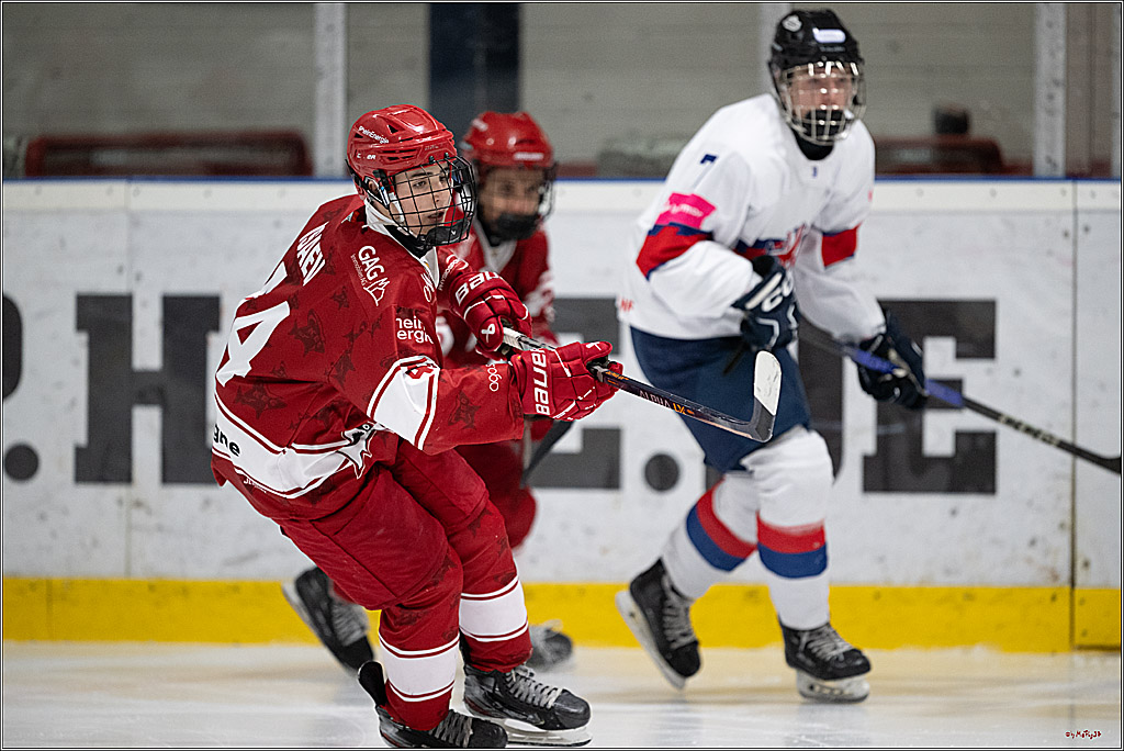 Freundschaftsspiel Junghaie U17 - Nationalmannschaft GRB U18; Köln, 18.12.2024