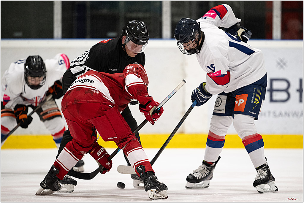 Freundschaftsspiel Junghaie U17 - Nationalmannschaft GRB U18; Köln, 18.12.2024