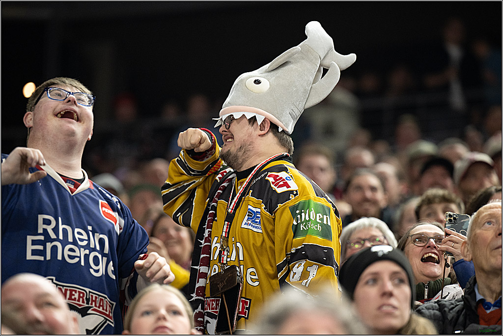 PENNY DEL; Koelner Haie- Loewen Frankfurt; Koeln, 30.12.2024