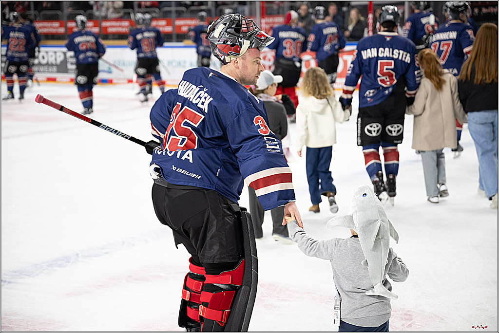 PENNY DEL 1; Kölner Haie - Red Bull München; Köln, 03.01.2025