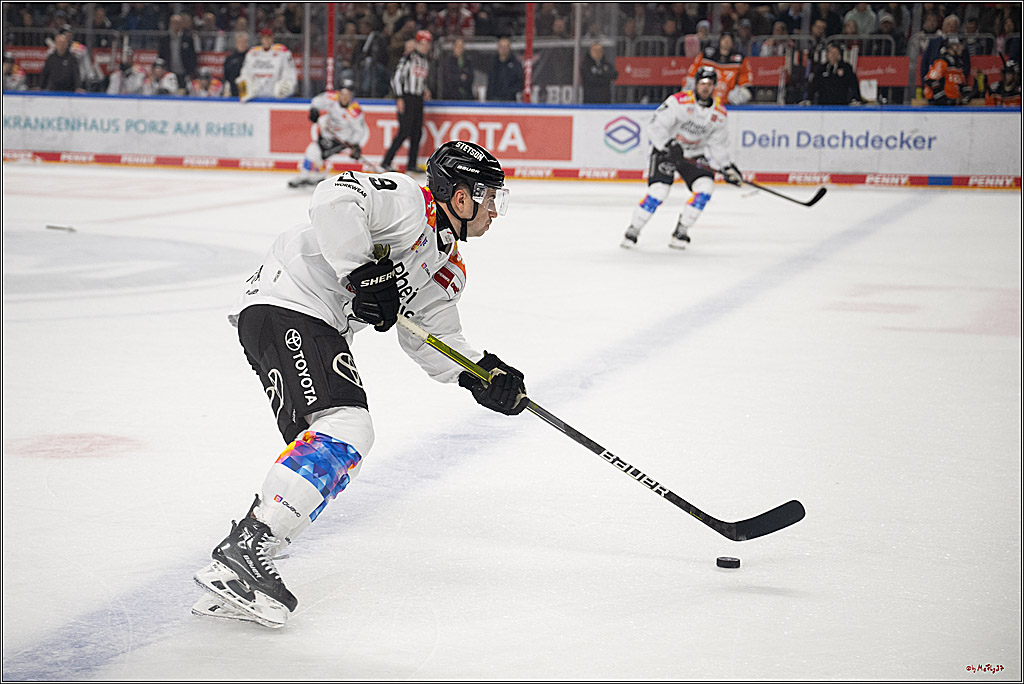 PENNY DEL 1; Kölner Haie - Grizzlys Wolfsburg; Köln, 10.01.2025