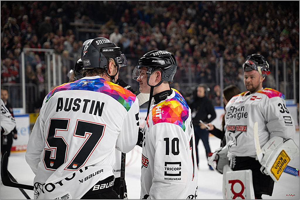PENNY DEL 1; Kölner Haie - Grizzlys Wolfsburg; Köln, 10.01.2025