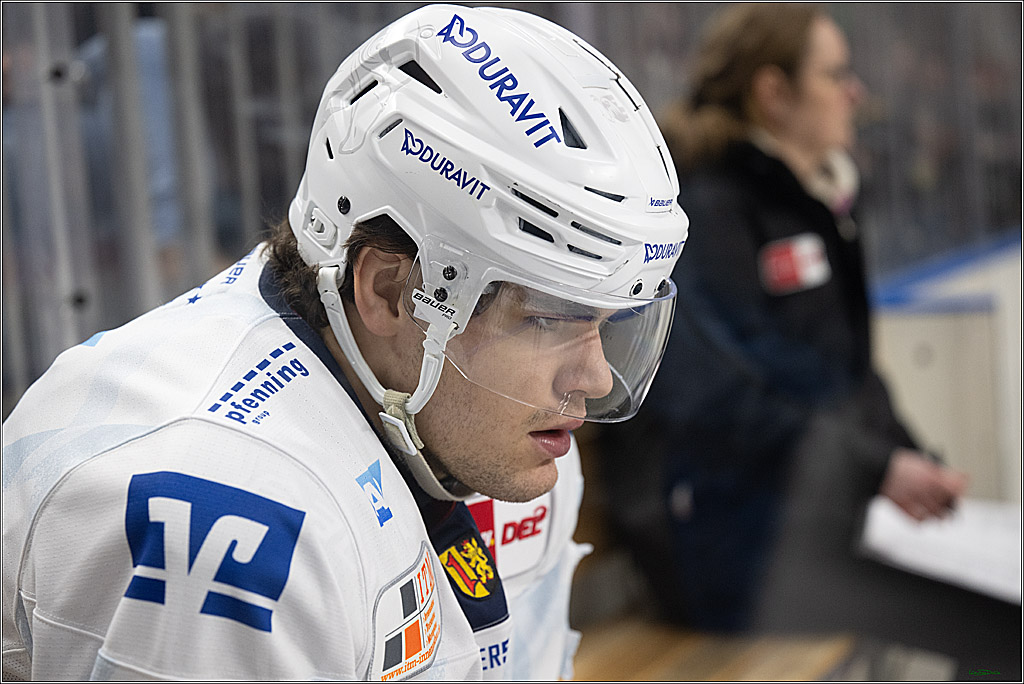 PENNY DEL; Koelner Haie-Adler Mannheim; Koeln, 02.02.2025