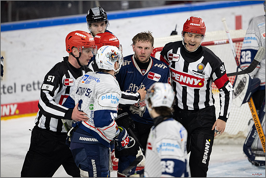 PENNY DEL 1; Kölner Haie - Iserlohn Roosters; Köln, 04.03.2025