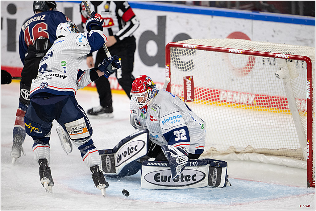 PENNY DEL 1; Kölner Haie - Iserlohn Roosters; Köln, 04.03.2025