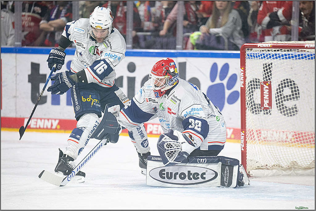 PENNY DEL; Koelner Haie-Iserlohn Roosters; Koeln, 04.03.2025