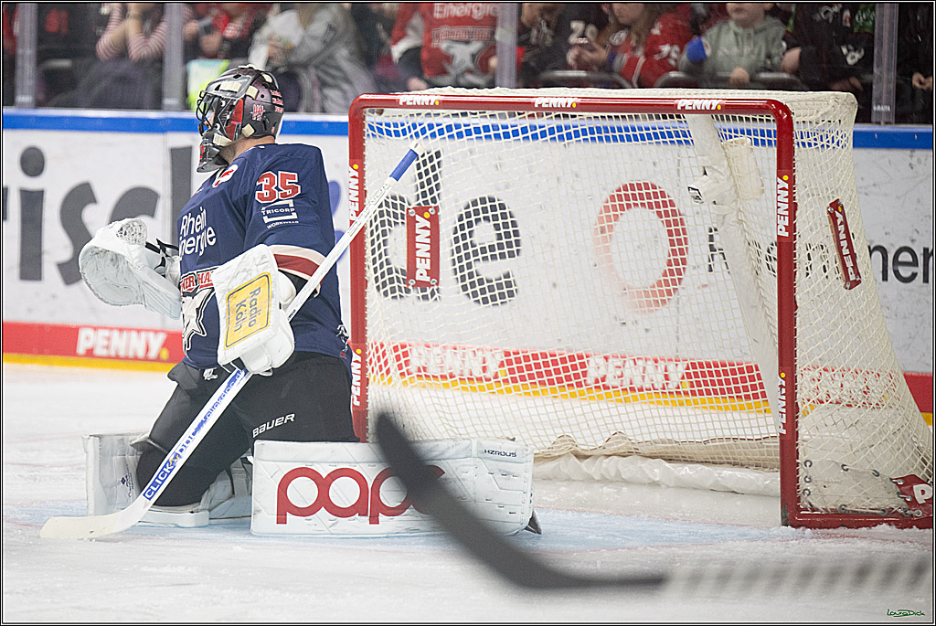 PENNY DEL; Koelner Haie-Iserlohn Roosters; Koeln, 04.03.2025