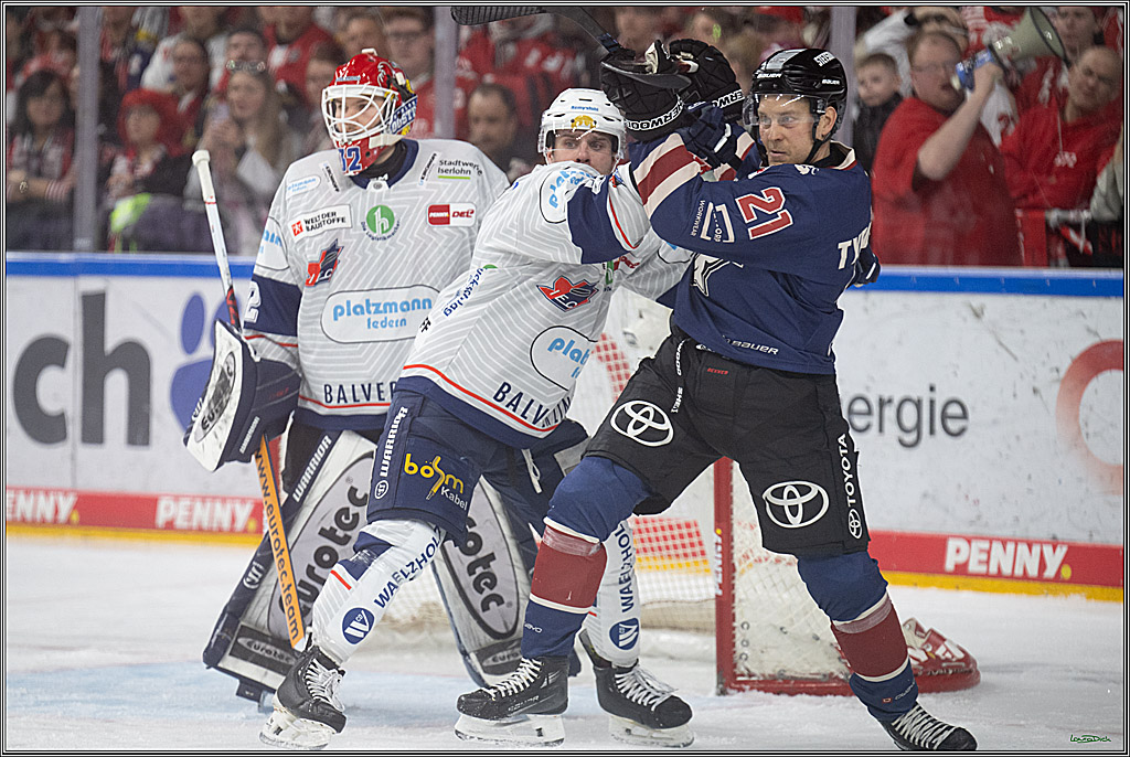 PENNY DEL; Koelner Haie-Iserlohn Roosters; Koeln, 04.03.2025