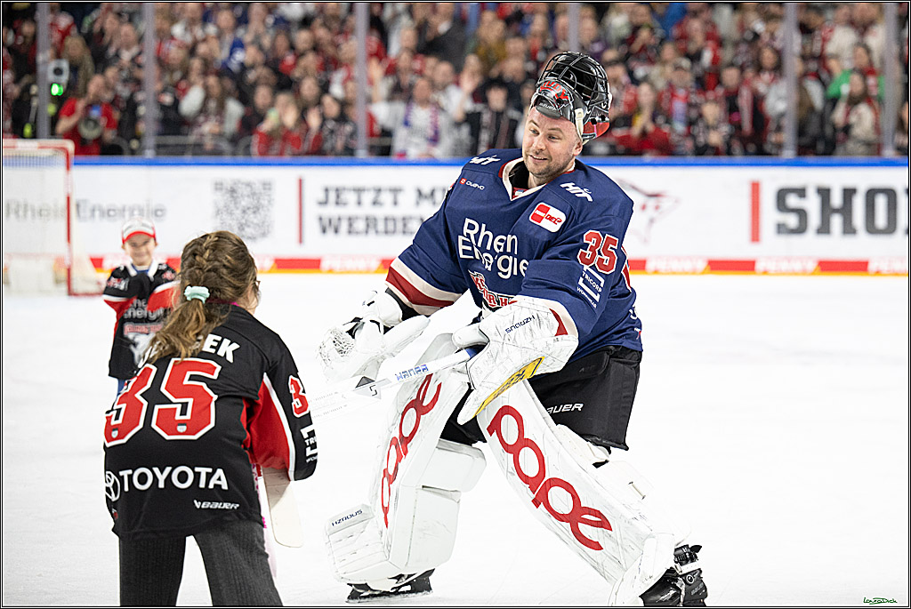 PENNY DEL; Koelner Haie-Iserlohn Roosters; Koeln, 04.03.2025