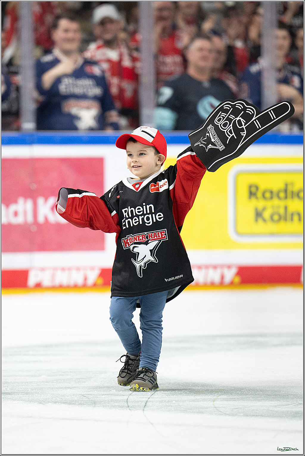 PENNY DEL; Koelner Haie-Fischtown Pinguins; Koeln, 07.03.2025