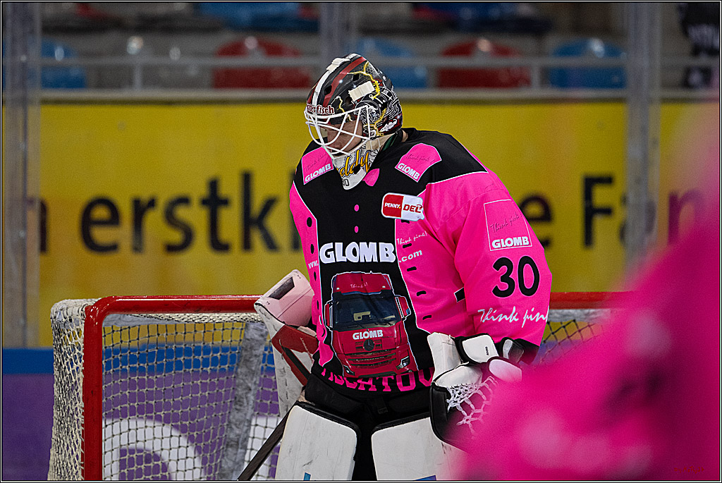 PENNY DEL 1 - Playoff Viertelfinale; Fischtown Pinguins Bremerhaven - Kölner Haie; Bremerhaven, 16.03.2025