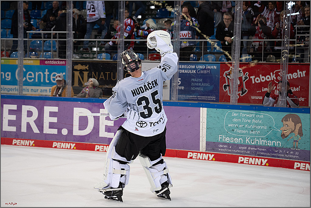 PENNY DEL 1 - Playoff Viertelfinale; Fischtown Pinguins Bremerhaven - Kölner Haie; Bremerhaven, 16.03.2025
