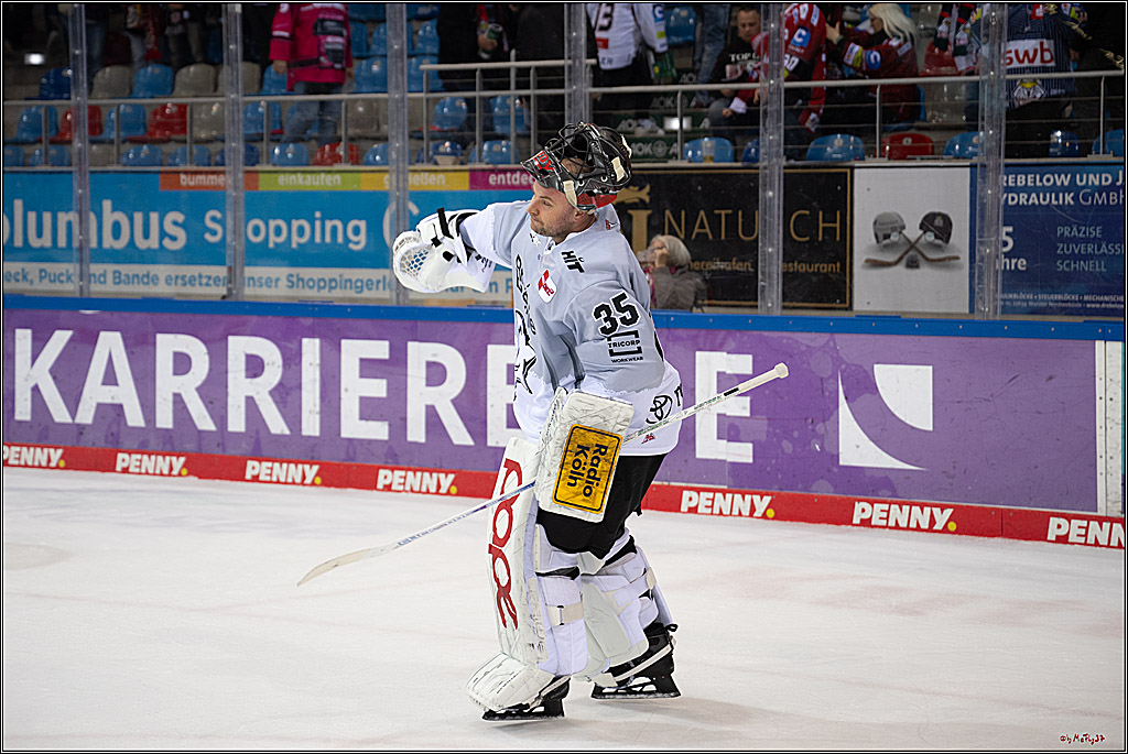 PENNY DEL 1 - Playoff Viertelfinale; Fischtown Pinguins Bremerhaven - Kölner Haie; Bremerhaven, 16.03.2025