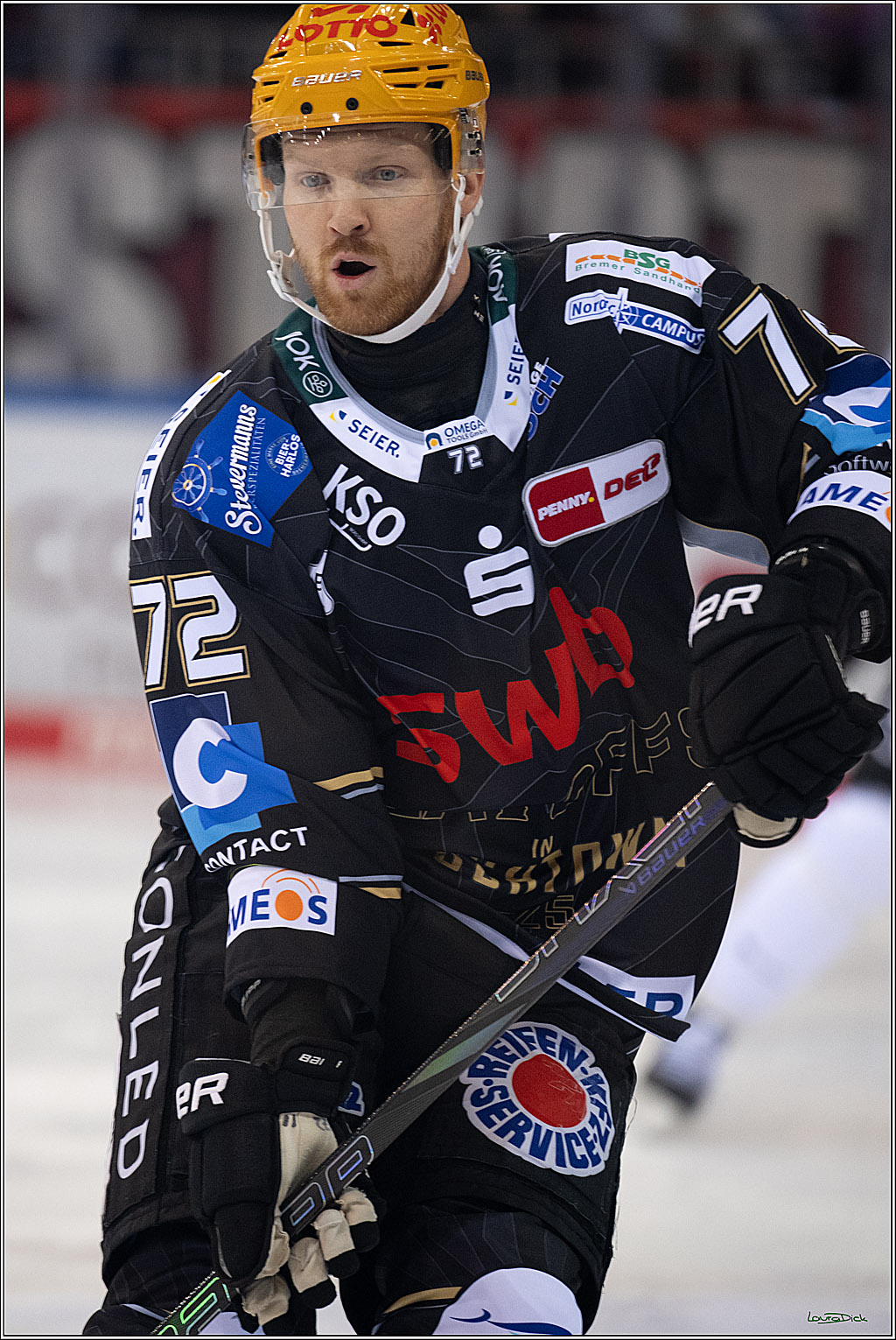 PENNY DEL; Fischtown Pinguins-Koelner Haie; Bremerhaven, 16.03.2025
