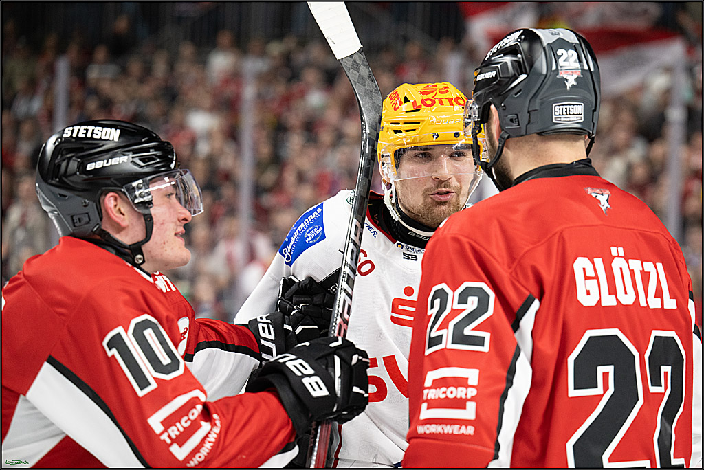 PENNY DEL; Koelner Haie- Fischtown Bremerhaven; Koeln, 18.03.2025