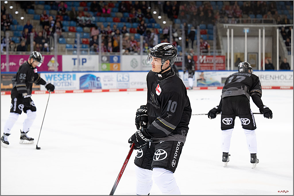 PENNY DEL 1 - Playoff Viertelfinale; Fischtown Pinguins Bremerhaven - Kölner Haie; Bermerhaven, 21.03.2025