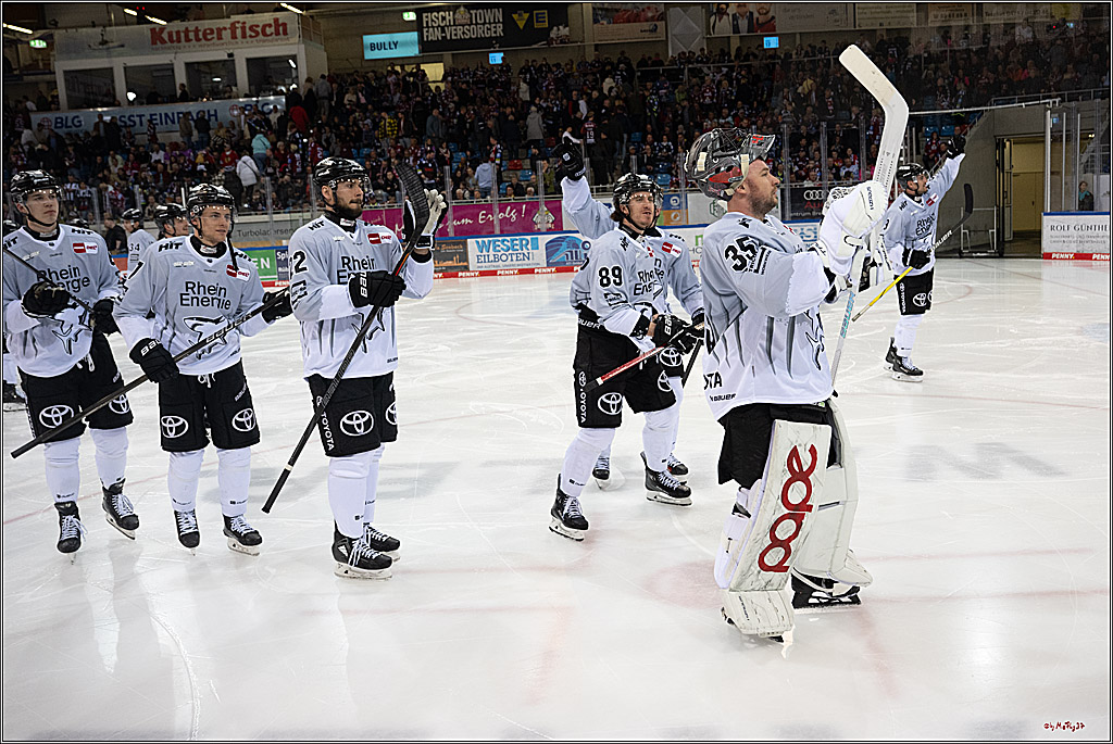 PENNY DEL 1 - Playoff Viertelfinale; Fischtown Pinguins Bremerhaven - Kölner Haie; Bermerhaven, 21.03.2025