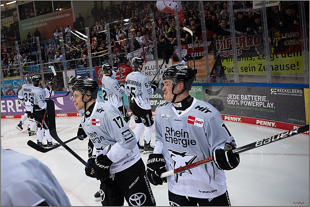 PENNY DEL 1 - Playoff Viertelfinale; Fischtown Pinguins Bremerhaven - Kölner Haie; Bermerhaven, 21.03.2025