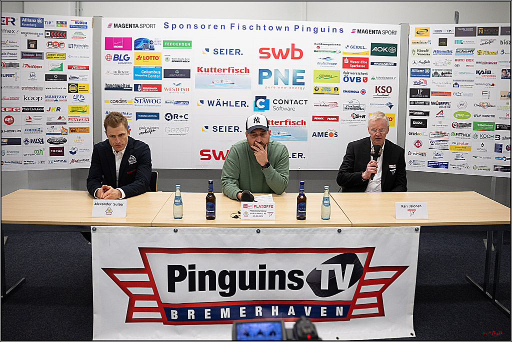PENNY DEL 1 - Playoff Viertelfinale; Fischtown Pinguins Bremerhaven - Kölner Haie; Bermerhaven, 21.03.2025