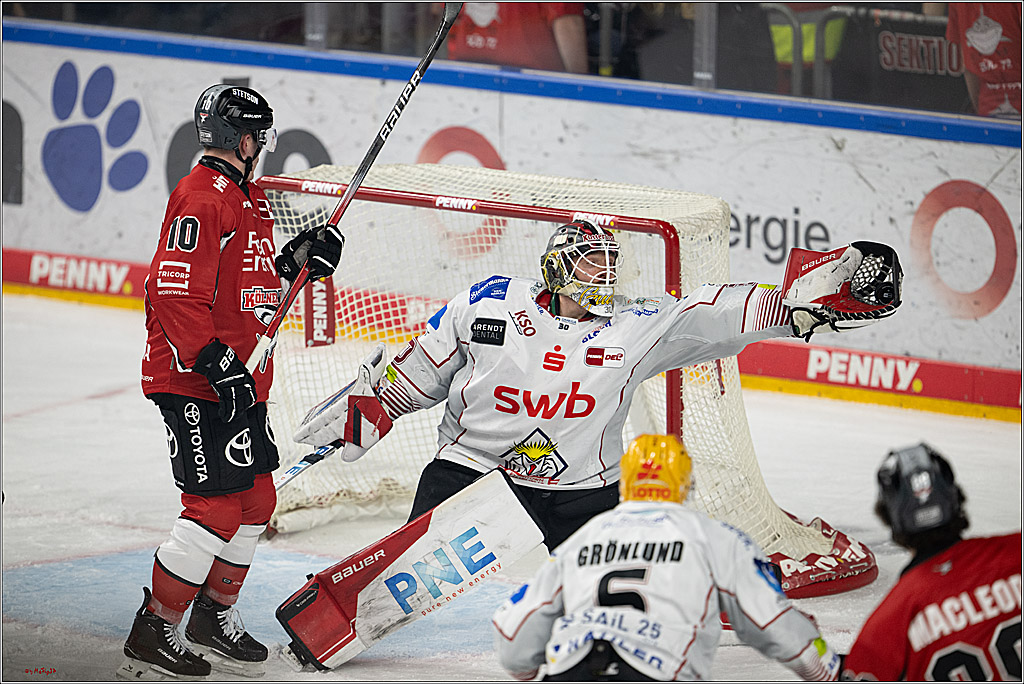 PENNY DEL 1 - Playoff Viertelfinale; Kölner Haie - Fischtown Pinguins Bremerhaven; Köln, 24.03.2025