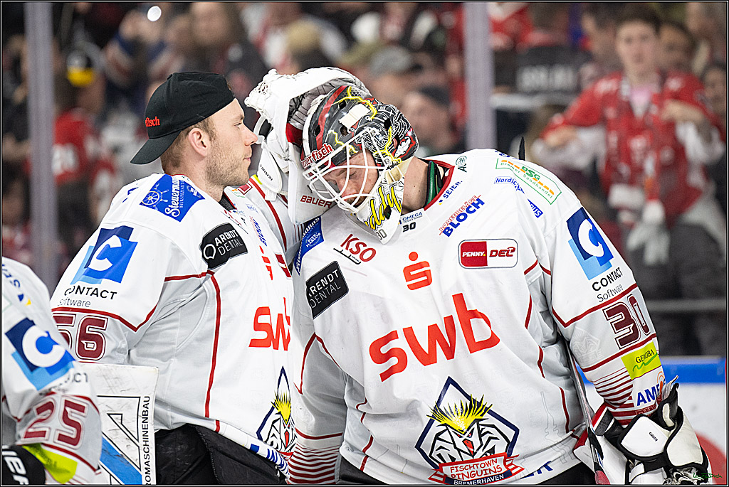PENNY DEL; Koelner Haie- Fischtown Bremerhaven; Koeln, 24.03.2025