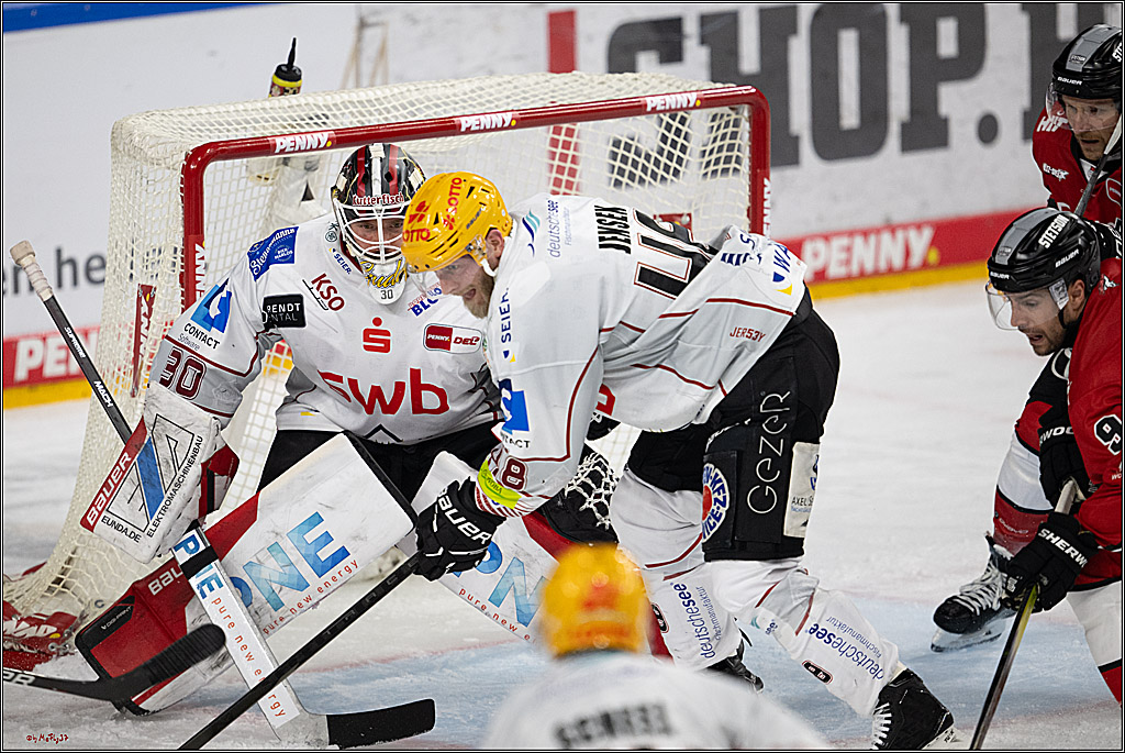 PENNY DEL 1 - Playoff Viertelfinale; Kölner Haie - Fischtown Pinguins Bremerhaven; Köln, 28.03.2025