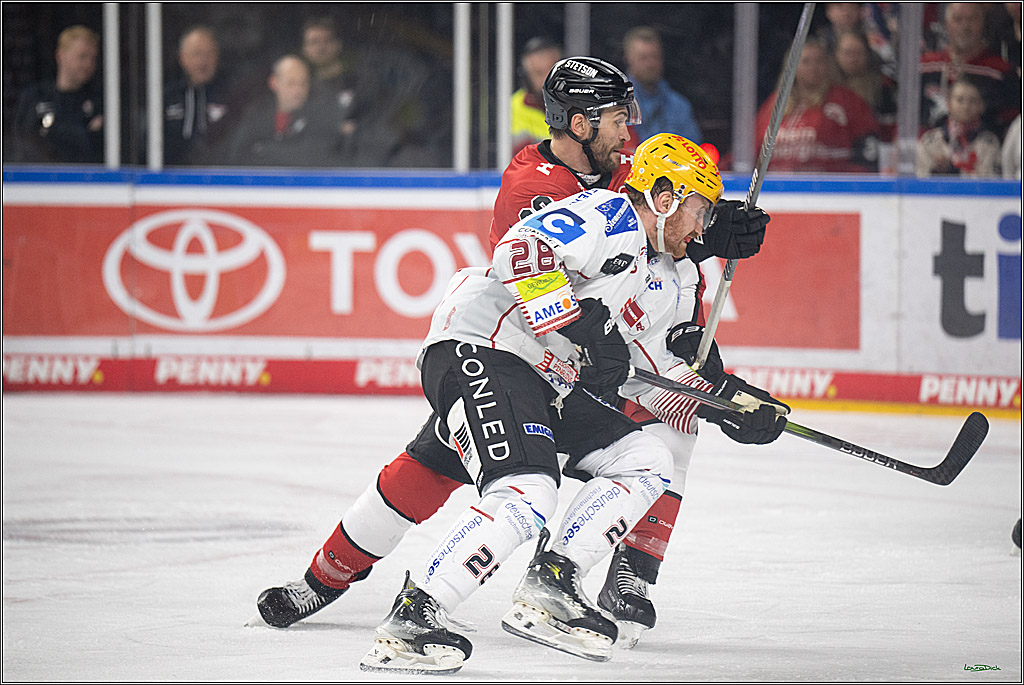 PENNY DEL 1 - Playoff Viertelfinale; Kölner Haie - Fischtown Pinguins Bremerhaven; Köln, 28.03.2025