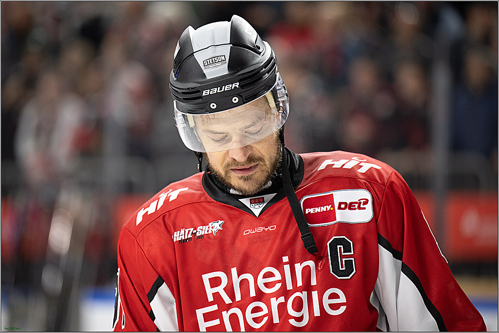 PENNY DEL; Koelner Haie- Fischtown Bremerhaven; Koeln, 28.03.2025