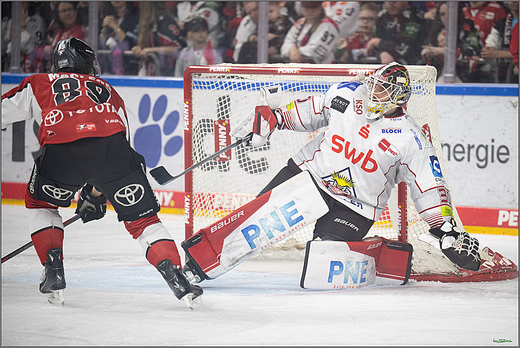 PENNY DEL 1 - Playoff Viertelfinale; Kölner Haie - Fischtown Pinguins Bremerhaven; Köln, 28.03.2025